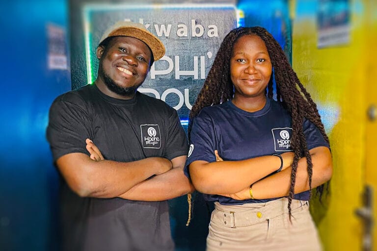 Dolie rejoint KOPHI'S MUSIC : la première artiste féminine du label